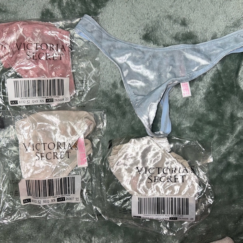 Victoria's Secret Women's Intimates Set - Blue, Pink, Cream